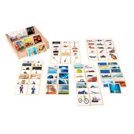 WOODEN STORY TILES