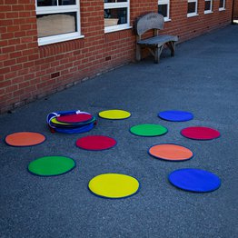 Rainbow Circle Mats with Free Holdall (Pack of 30)